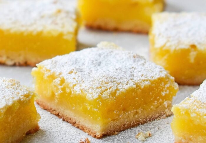 Lemon bars